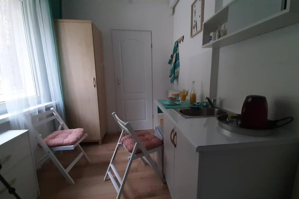 Przytulny Pokoj W Zacisznej Okolicy Z Lazienka Wspolna Dla Dwoch Pokoi โซพอต ภายนอก รูปภาพ